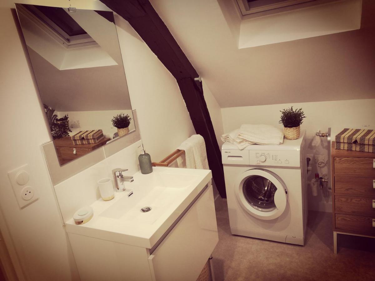 Logement Cosy Renove Au Pied De La Cathedrale Avec Climatisation رانس المظهر الخارجي الصورة